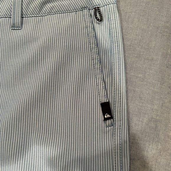 Quicksilver shorts - Picture 7 of 7